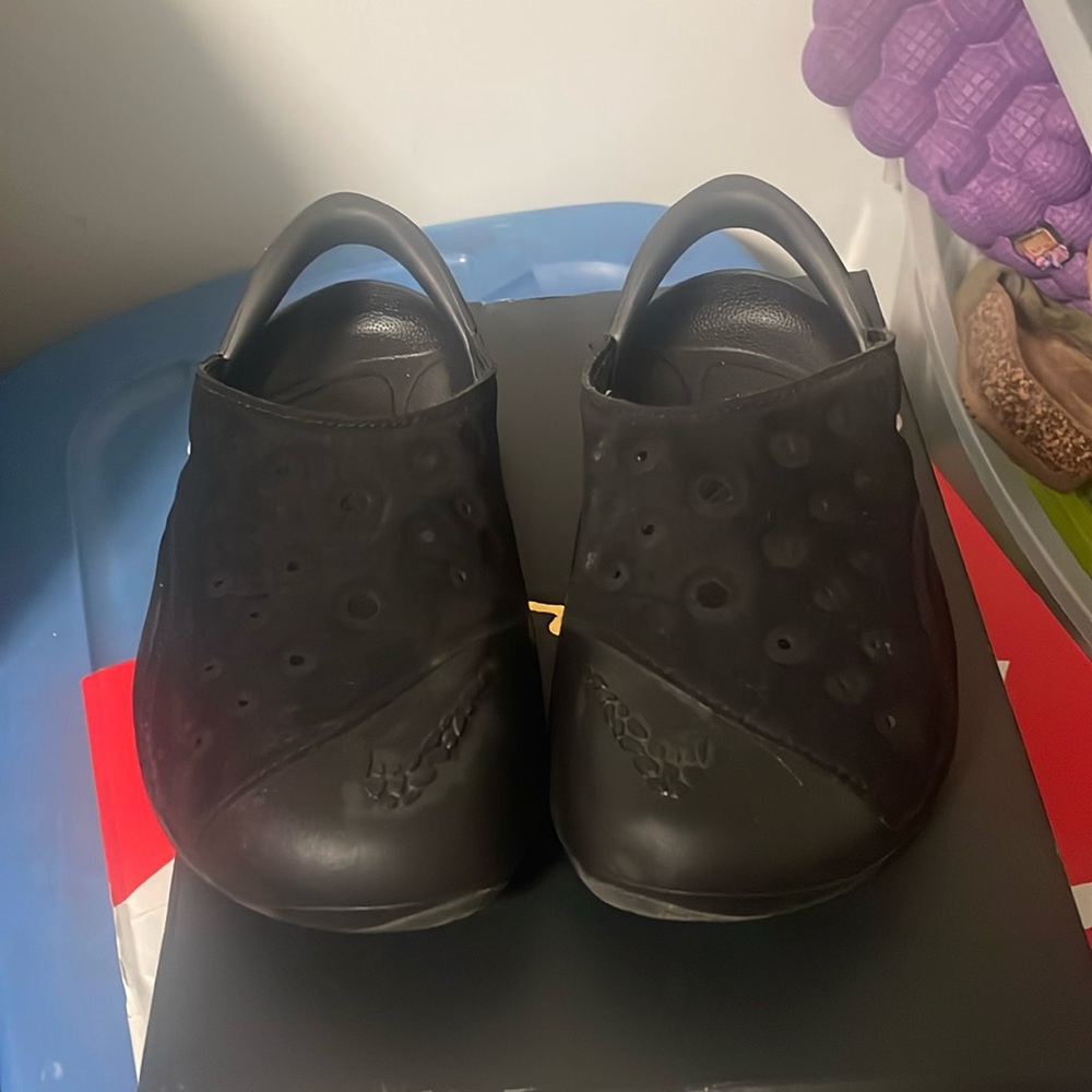 Toddler Nike sandals